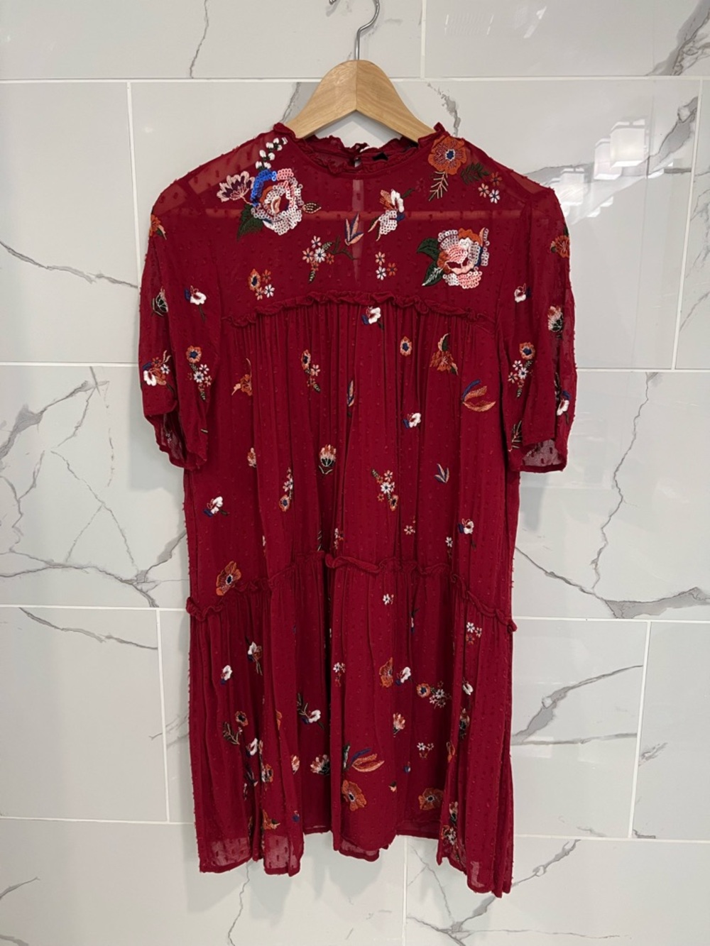 Zara Embroidered Sequin Burgundy Floral Babydoll Dress Size Small